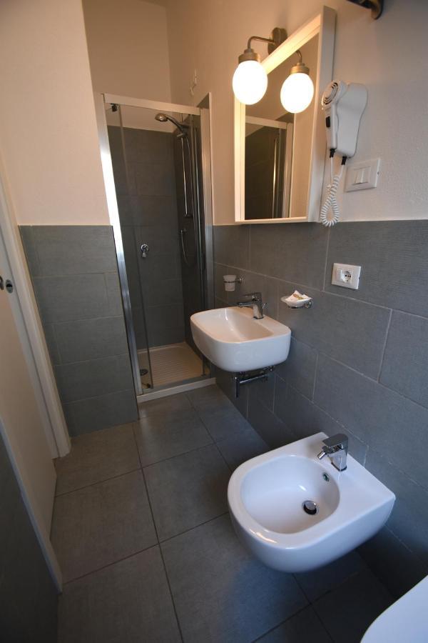 סקטו Hotel La Conchiglia מראה חיצוני תמונה