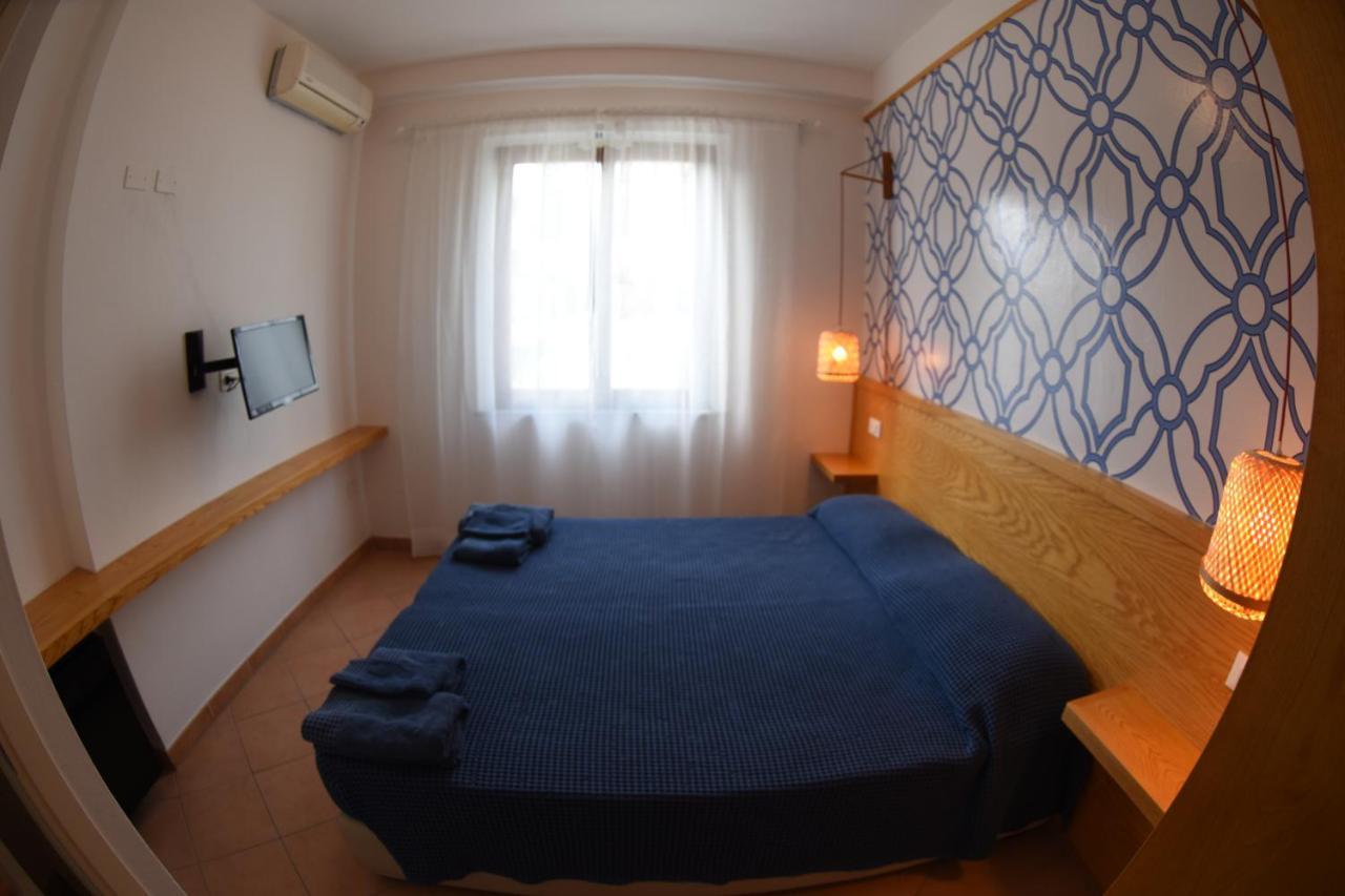 סקטו Hotel La Conchiglia מראה חיצוני תמונה