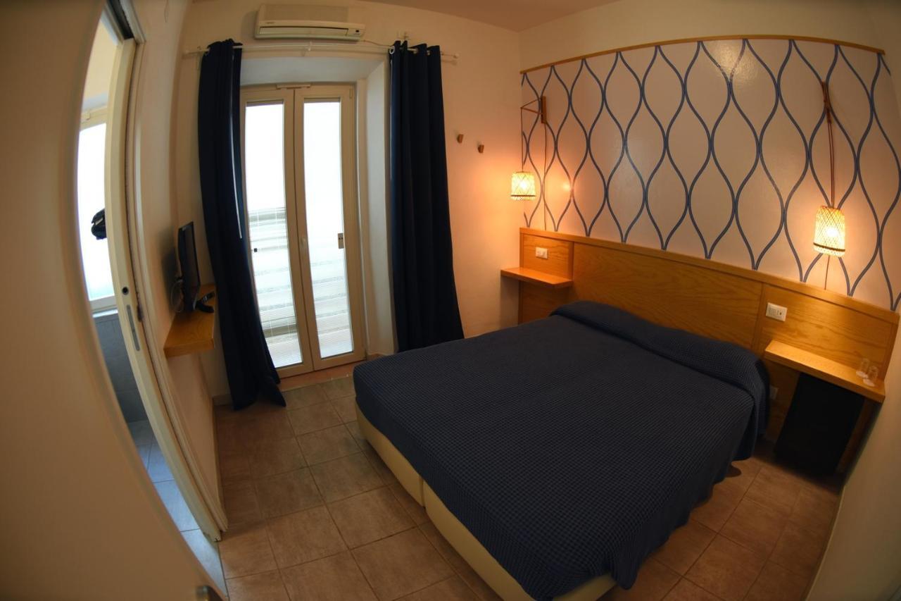 סקטו Hotel La Conchiglia מראה חיצוני תמונה